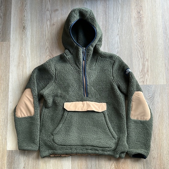 The North Face Tops - The North Face Campshire Pullover Hoodie - Women’s, Size S